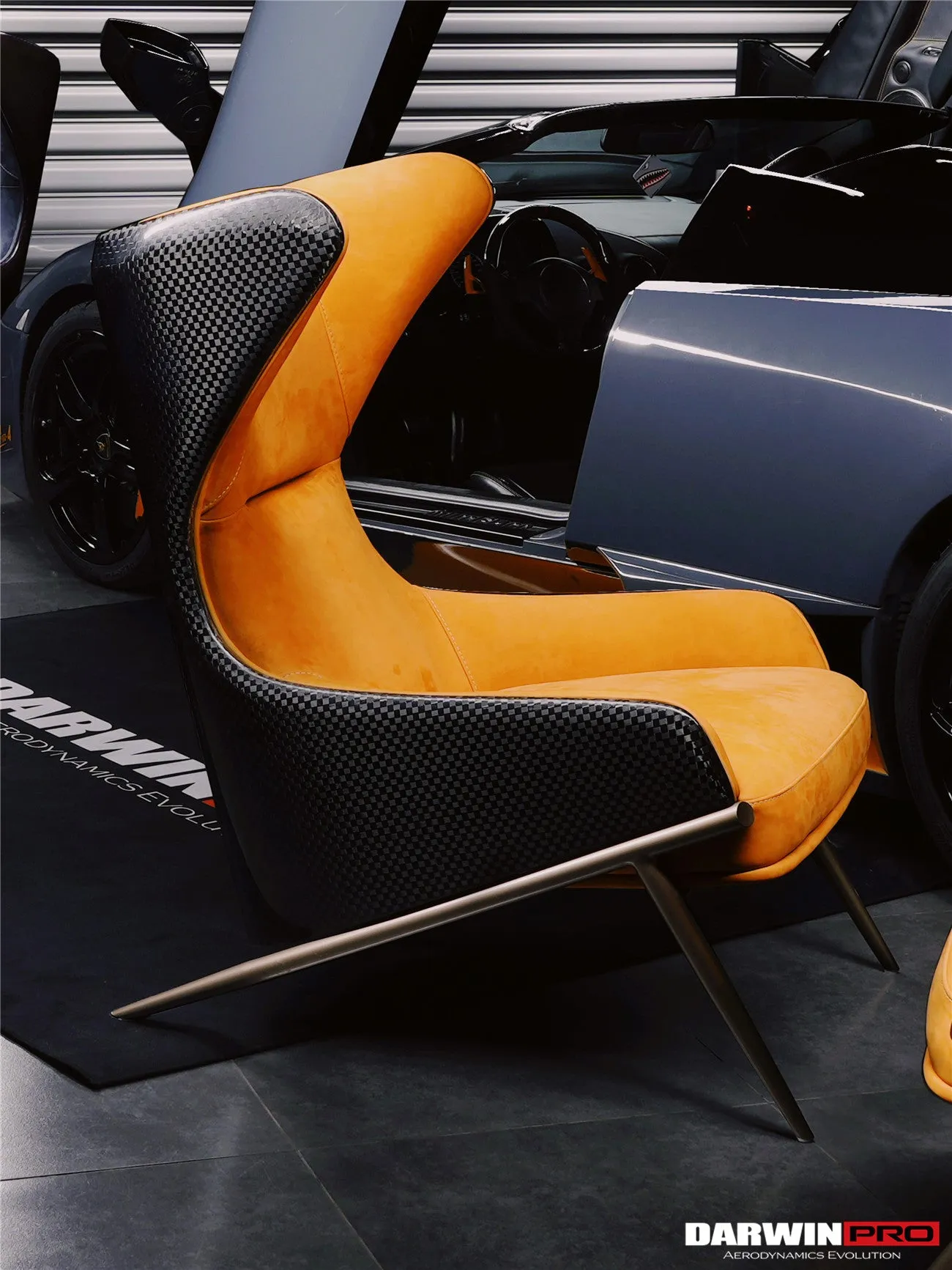 DARWINPRO CARBON FIBER CANYON ORANGE SUEDE LOUNGE CHAIR