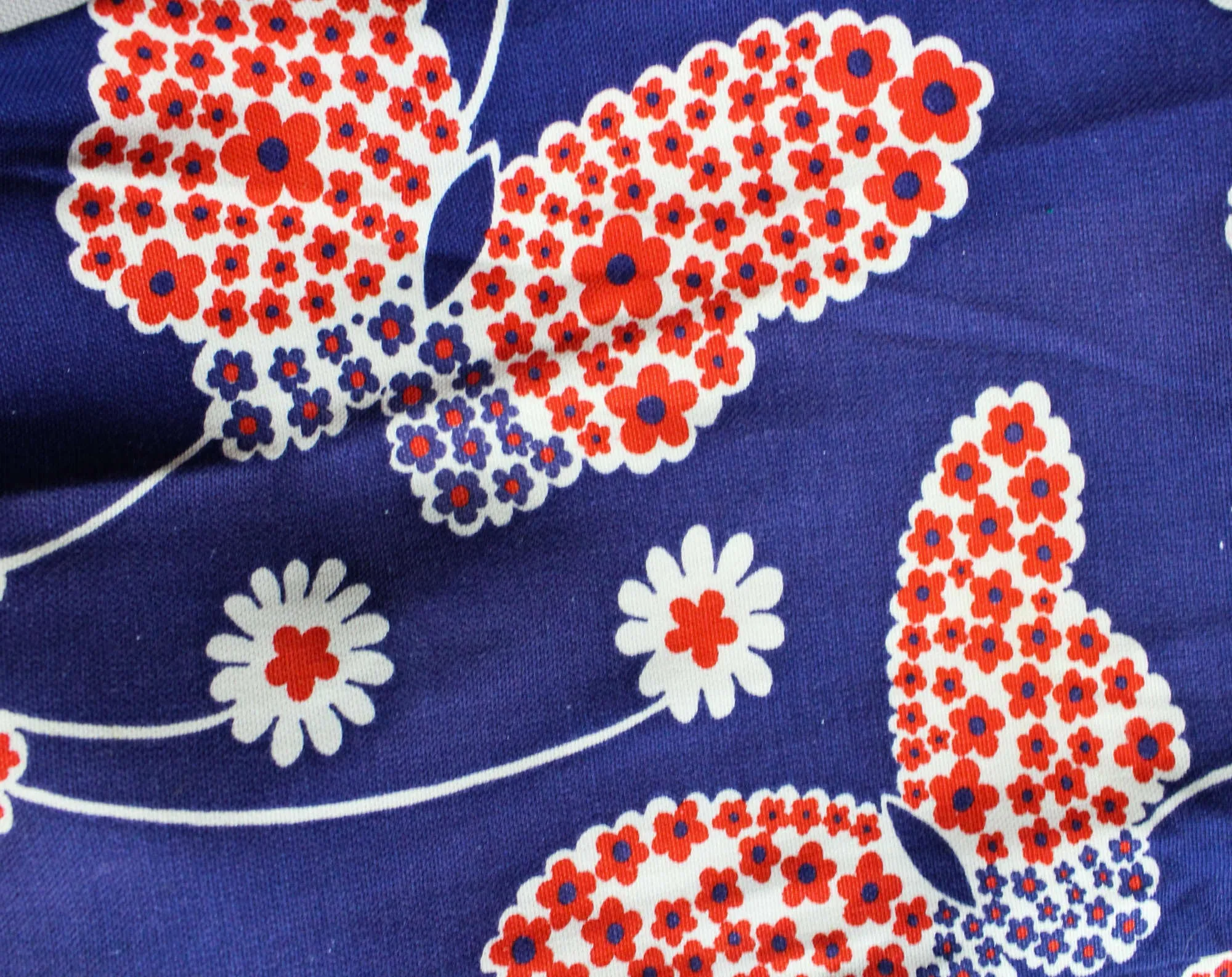 Size 10 Girl's 1960s Hippie Outfit - Novelty Print Butterflies & Daisies Cotton - 60s 70s Boho Two Piece Play Set - Girls Child - Chest 28.5